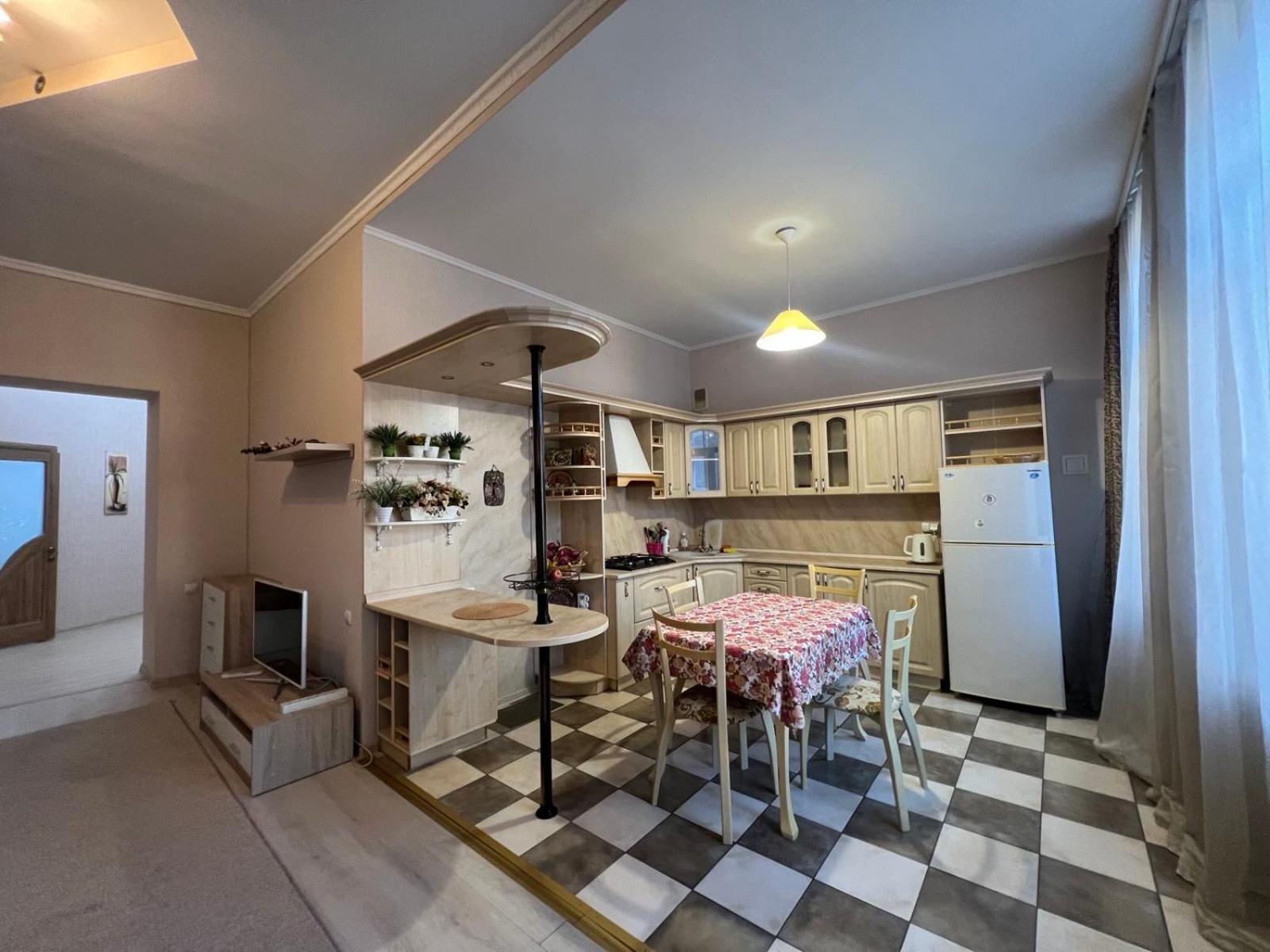 Apartment On Baseinaya Street 13 Kijów Zewnętrze zdjęcie